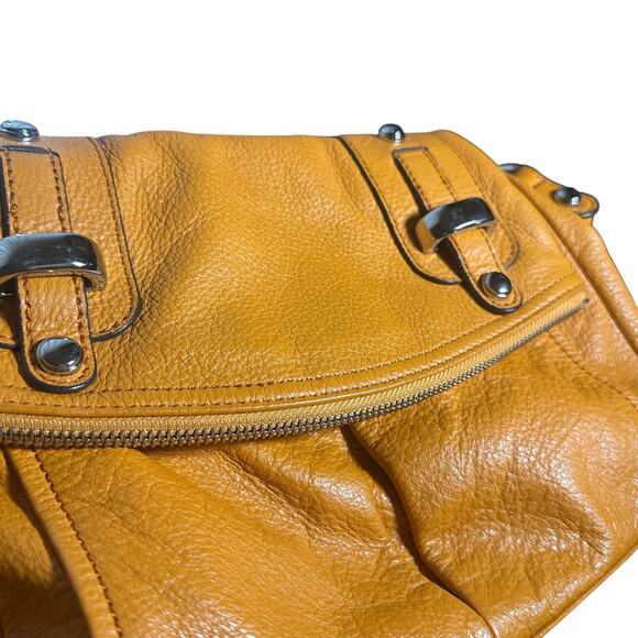 B Makowsky Orange Leather Crossbody Shoulder Bag Purse Adjustable Strap Medium - Picture 9 of 16